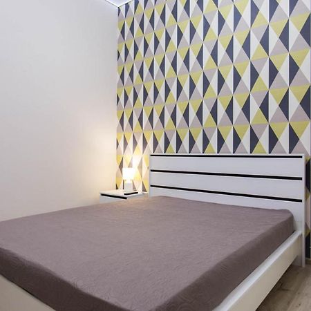 Modern Apartments In The Centre - Kuznechna Str. 26/4 카리프 외부 사진