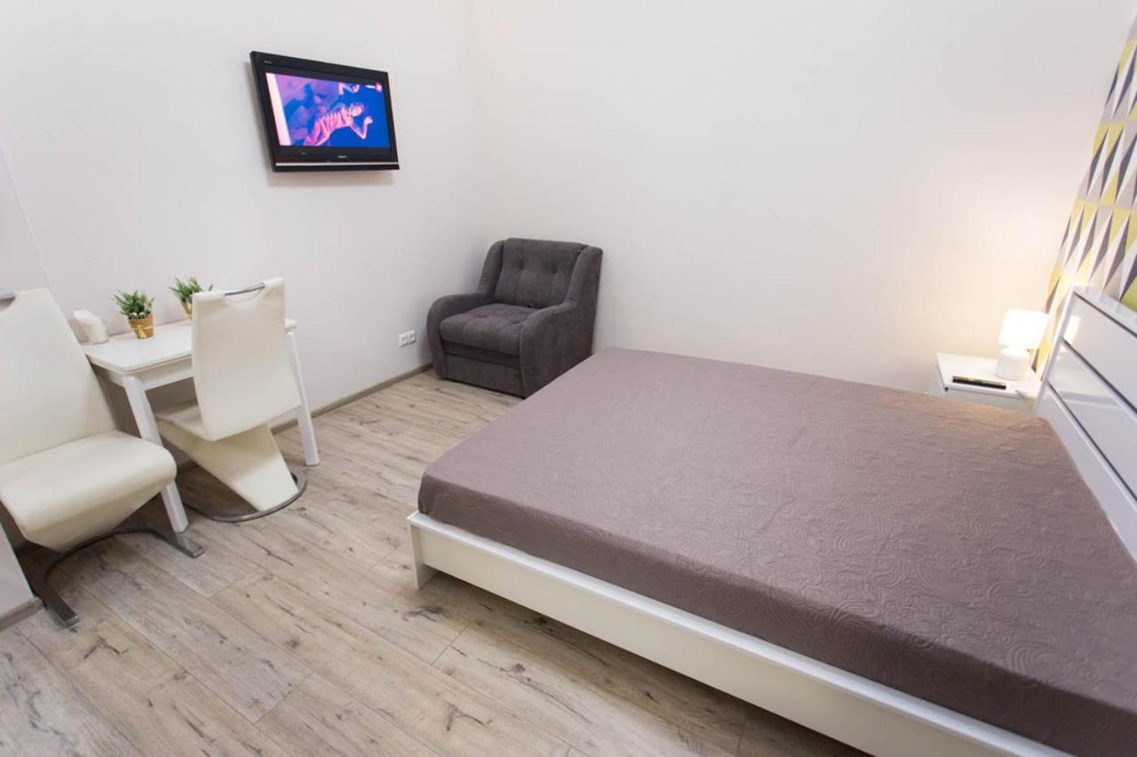 Modern Apartments In The Centre - Kuznechna Str. 26/4 카리프 외부 사진